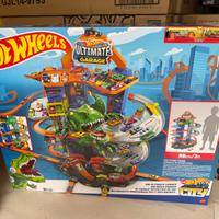 Hot Wheels City Robo T-Rex Ultimate Garage