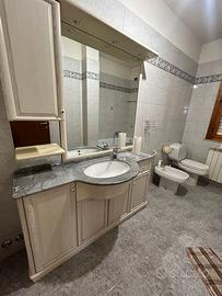 Mobile bagno completo con specchio e lavabo – otti