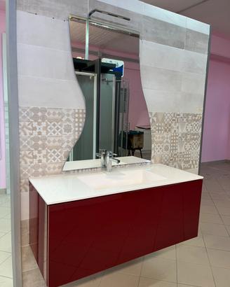 Arredamento bagno lavabo contenitore e specchio
