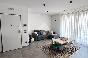4 LOCALI A SAN MARTINO DI LUPARI