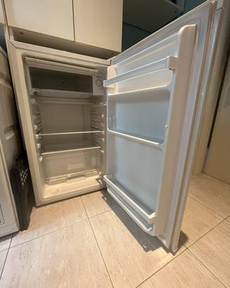 Frigorifero con cella freezer