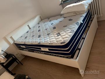 Letto matrimoniale ikea