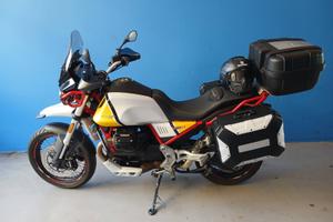 Moto Guzzi V85TT Evocative Grafics