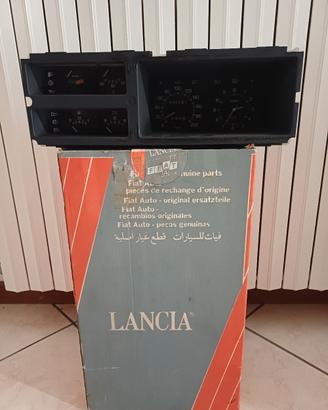 cruscotto LANCIA DELTA 83-85 CON SCATOLA.