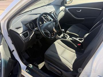 Hyundai j30
