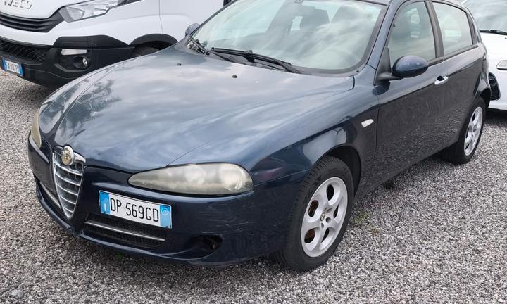 Alfa Romeo 147 1.9jtdm 120cv