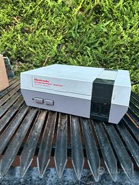 Console Nintendo NES Mattel Version ITA 1985 + con