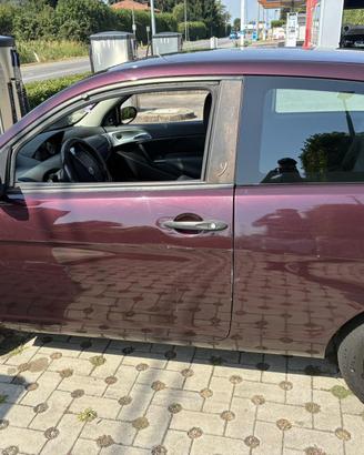 Lancia y 2010 PER NEOPATENTATI