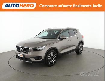 VOLVO XC40 GY65382