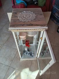 vetrinetta antica