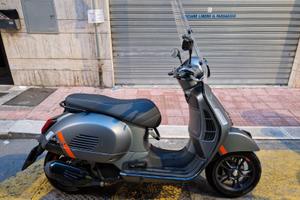 Piaggio Vespa 125 GTS Super Sport 2024