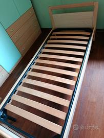 Letto una piazza in legno con doga