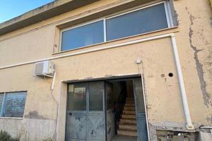 Immobile di 380 m² a Guidonia Montecelio