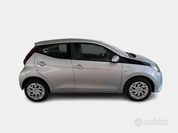 TOYOTA AYGO 1.0 VVT-i x-business 5 PORTE