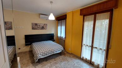 Camera in zona Mirabello