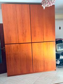 Armadio 8 ante in legno