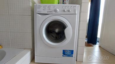 Lavatrice Indesit 6 kg