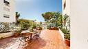 ampia-casa-con-giardino-e-box-in-via-lequile
