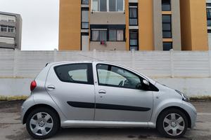Aygo Griffe - anche Guida Disabili
