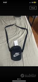 Borsello nike
