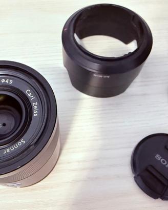 Lente Sony 24mm 1.8 Aps-C (SEL24F18Z)