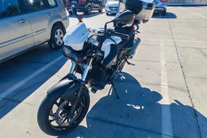 F800R