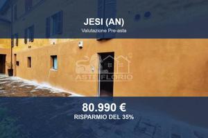 Immobile in asta di 76 m² a Jesi