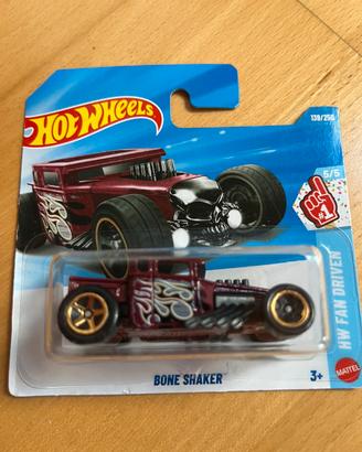 Hot Wheels Bone Shaker red