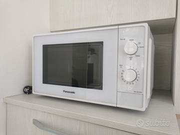 Panasonic Forno a Microonde 