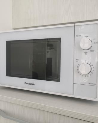Panasonic Forno a Microonde 