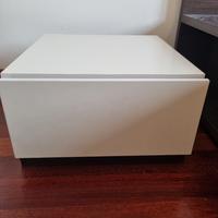 Cassettiera bianca laccata