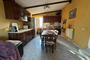 4 LOCALI A SAN CESAREO