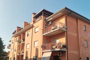 Su via Aldo Moro, appartamento al primo piano