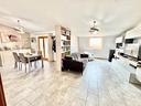 lusciano-quadrilocale-ultimo-piano-con-terrazzo