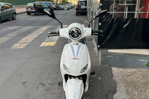 E-scooter br1 motors italia 2025