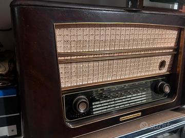 Radio giradischi La voce del Padrone anni 40