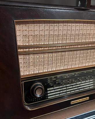 Radio giradischi La voce del Padrone anni 40