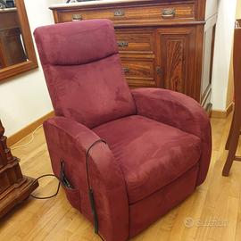 Poltrona alzapersona elettrica motorizzata