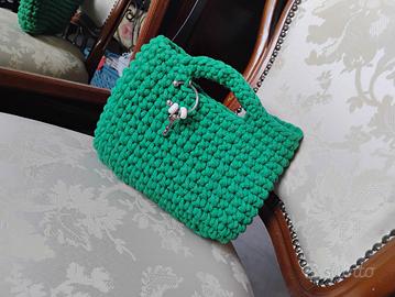 borsa fatta a mano in cordino verde 