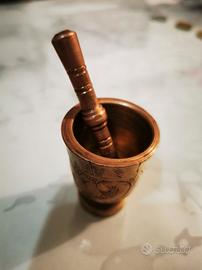 antico mortaio di bronzo
