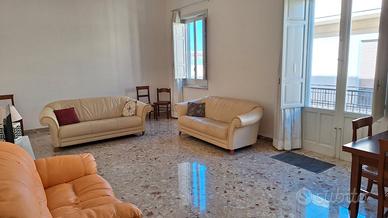 Appartamento arredato pressi Via Marconi