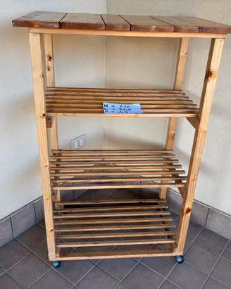 Mobiletto in legno
