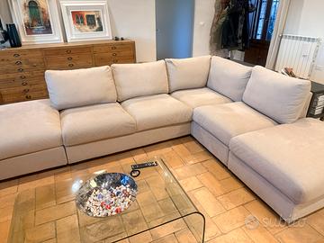 Divano Angolare Beige con 2 vani contenitori