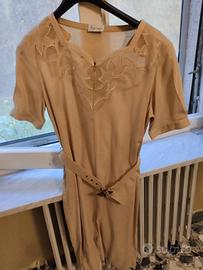 vestito nocciola