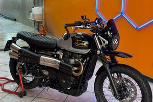 Triumph Scrambler 900 anno 2025, Icon Edition