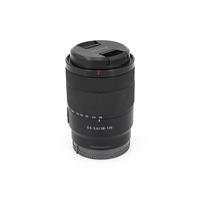 Sony E 18-135mm f/3.5-5.6 OSS