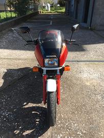 Honda VF500F
