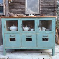 mobile da negozio antico 