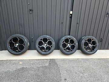 gomme invernali con cerchi Alfa Romeo Junior
