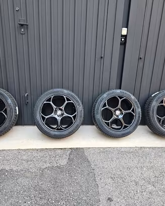gomme invernali con cerchi Alfa Romeo Junior